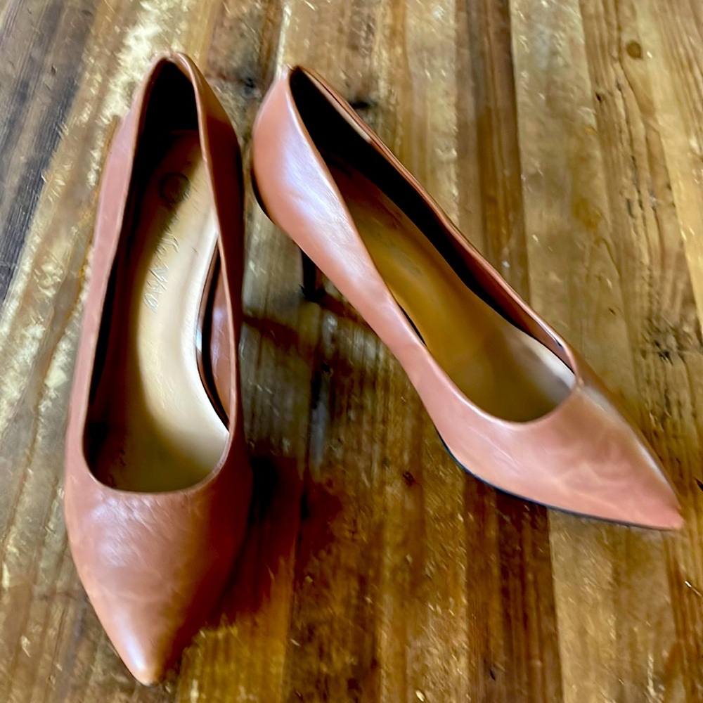 Size 8.5 W